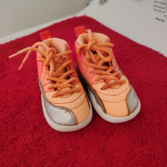 Jordan Kids Sneakers in Orange and Silver - Picture 1 of 4